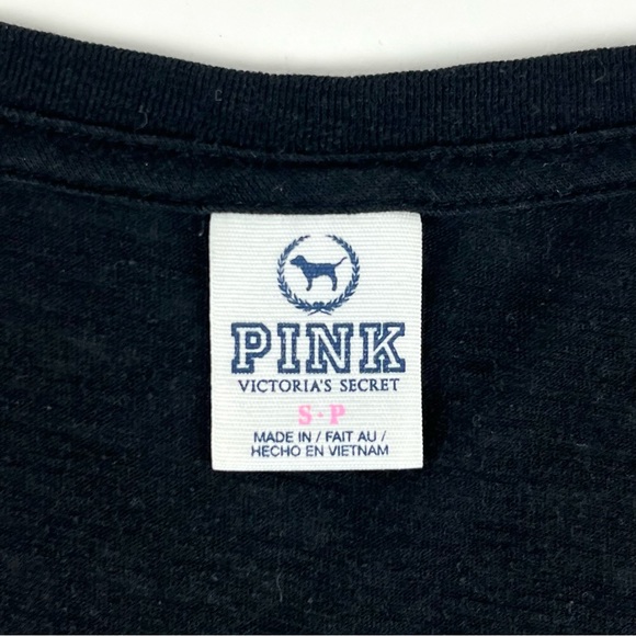 PINK Victoria’s Secret Black Velvet Cheetah Logo V-Neck Tee - Picture 4 of 7